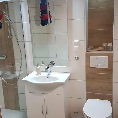 Singer Am Erlebnisbocksberg