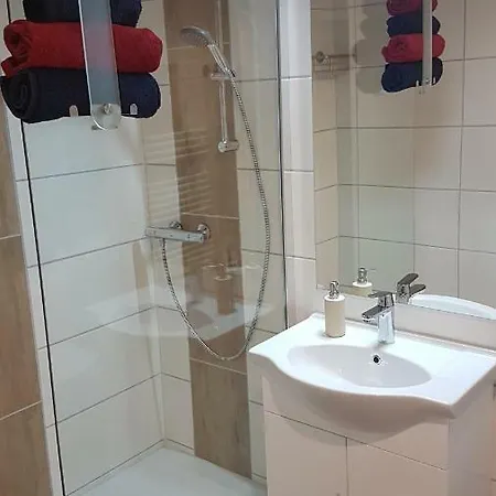 Singer Am Erlebnisbocksberg