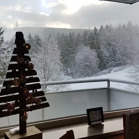 Singer Am Erlebnisbocksberg *